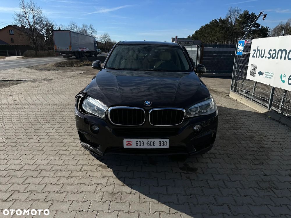 BMW X5 xDrive30d Sport-Aut - 2