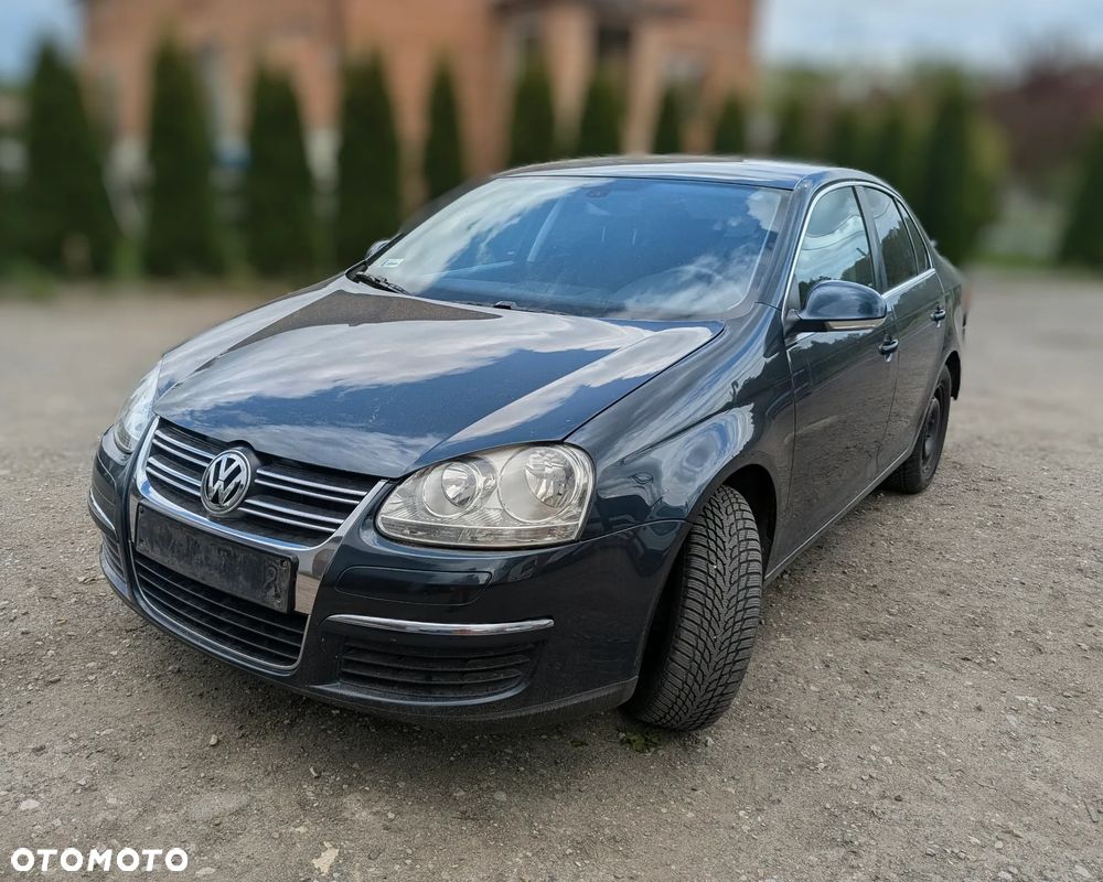 VW Jetta 2007 1.9 77kw na części