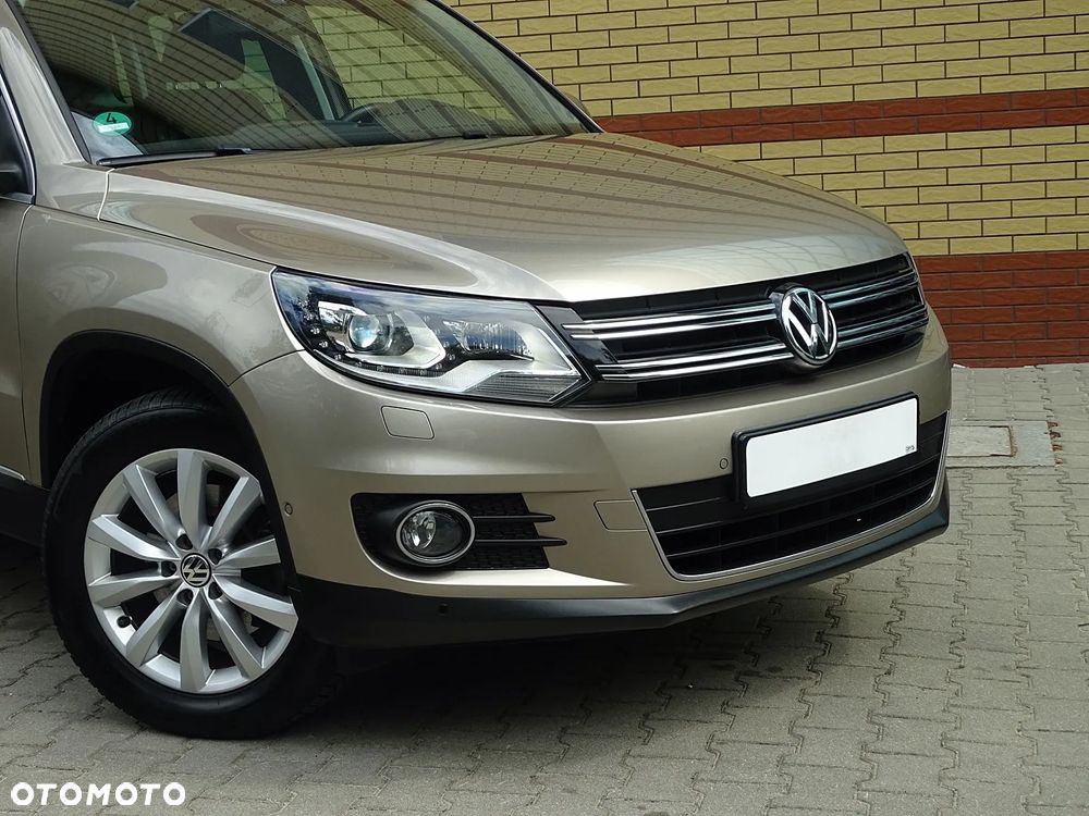 Volkswagen Tiguan 2.0 TDI DPF BlueMotion Technology Sport & Style - 39