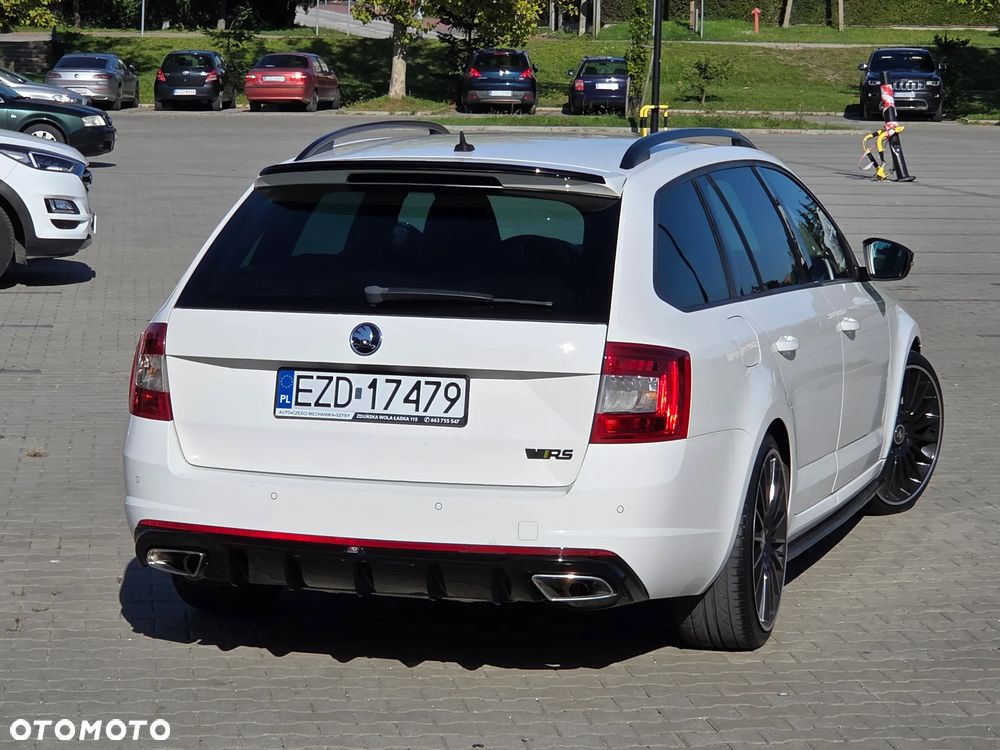 Skoda Octavia 2.0 TSI RS 230 - 5