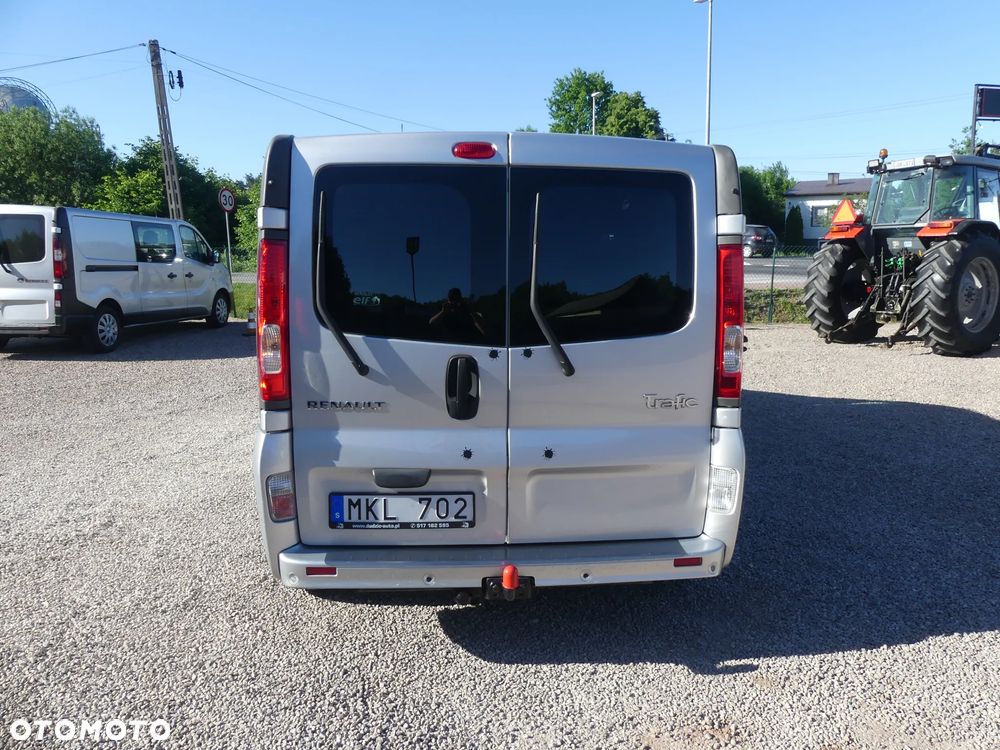 Renault Trafic - 8