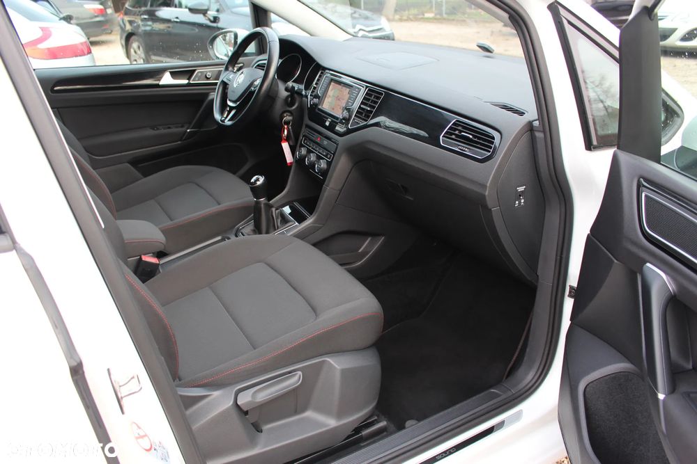 Volkswagen Golf Sportsvan 2.0 TDI (BlueMotion Technology) Sound - 18