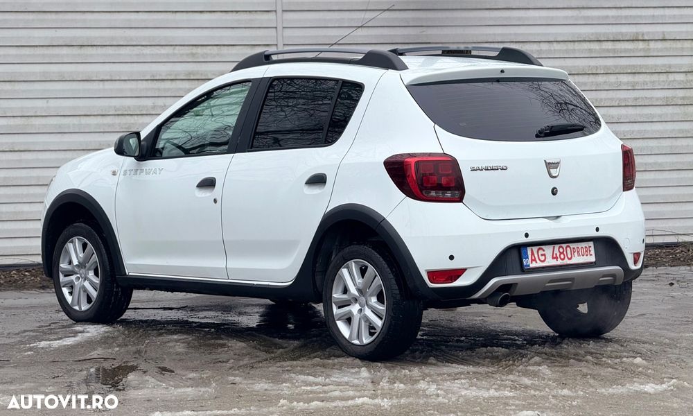 Dacia Sandero Stepway TCe 90 Prestige - 11