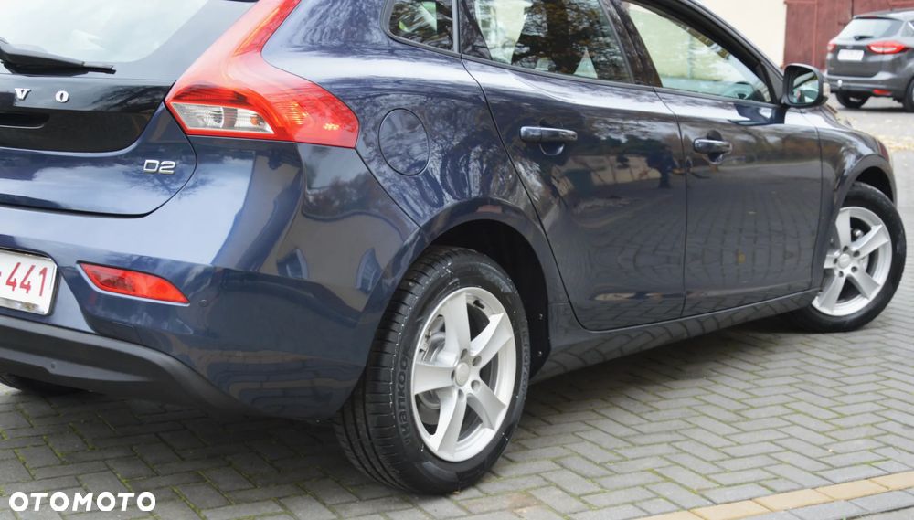 Volvo V40 - 9