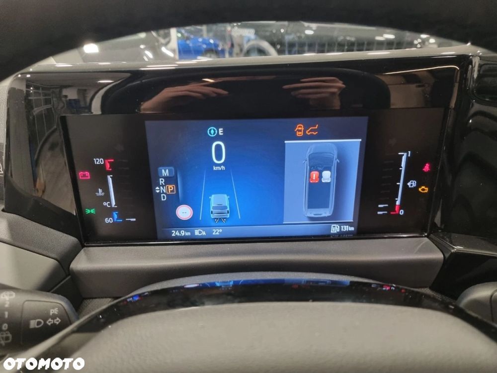 Ford Custom Nugget Camper - 7