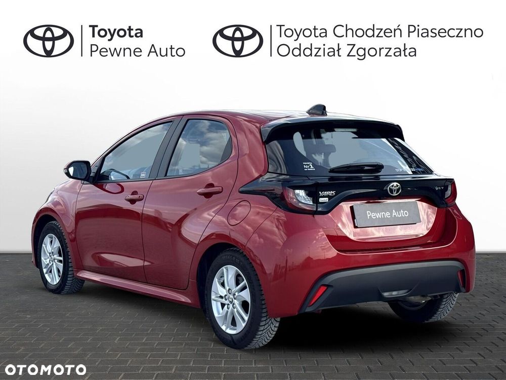 Toyota Yaris - 4