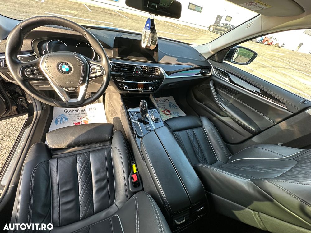 BMW Seria 5 530d xDrive Aut. Luxury Line - 13