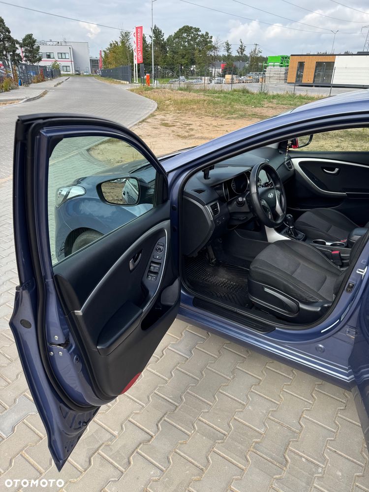 Hyundai i30 - 21