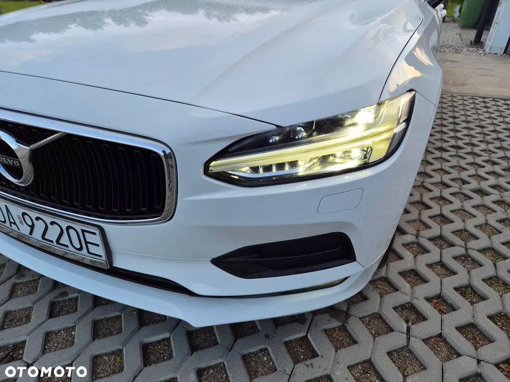 Volvo V90 D4 Momentum Pro - 10