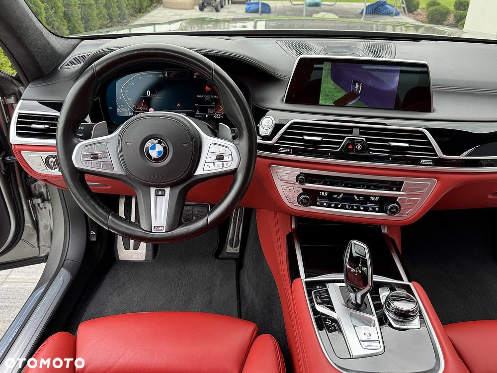 BMW Seria 7 750Ld xDrive sport - 25