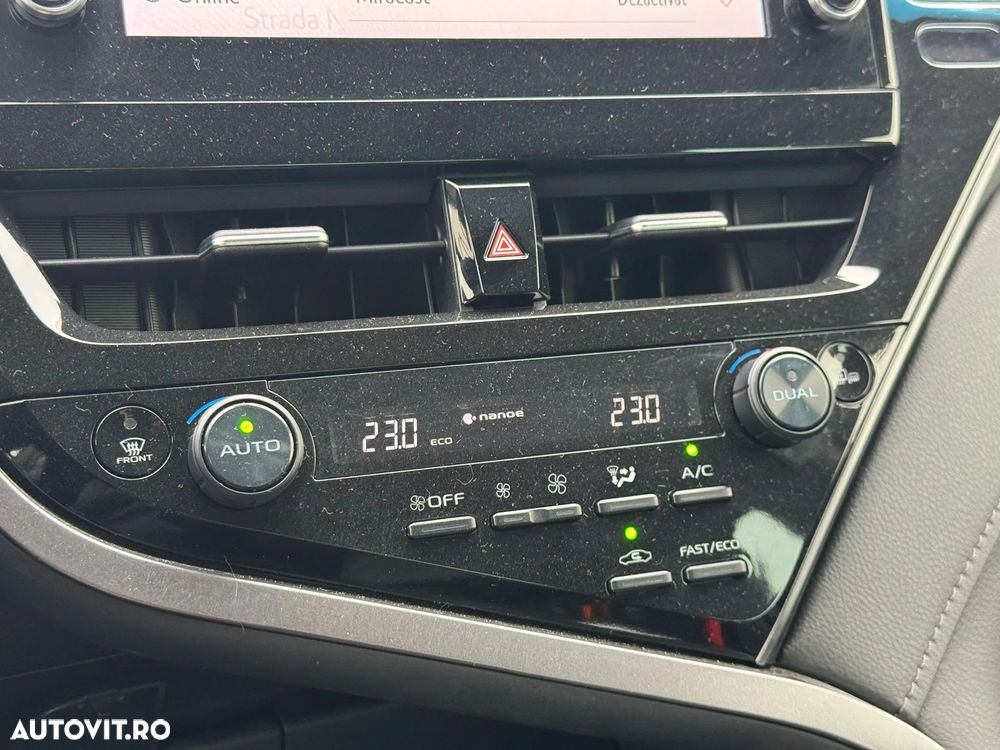 Toyota Camry 2.5 Hybrid Dynamic - 18