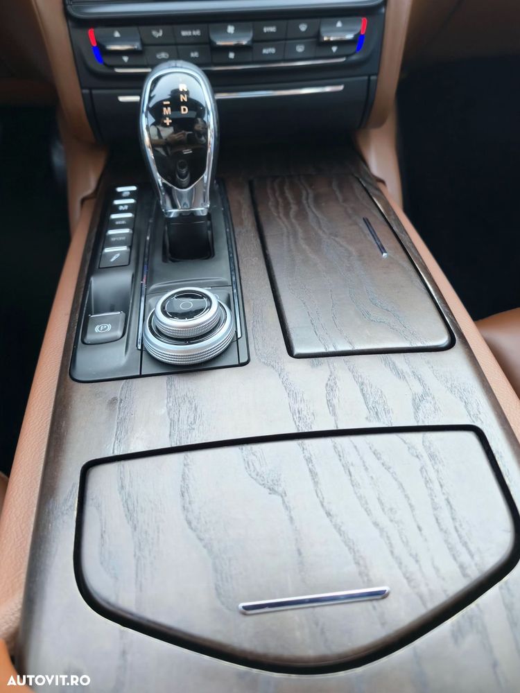 Maserati Quattroporte D GranLusso - 30