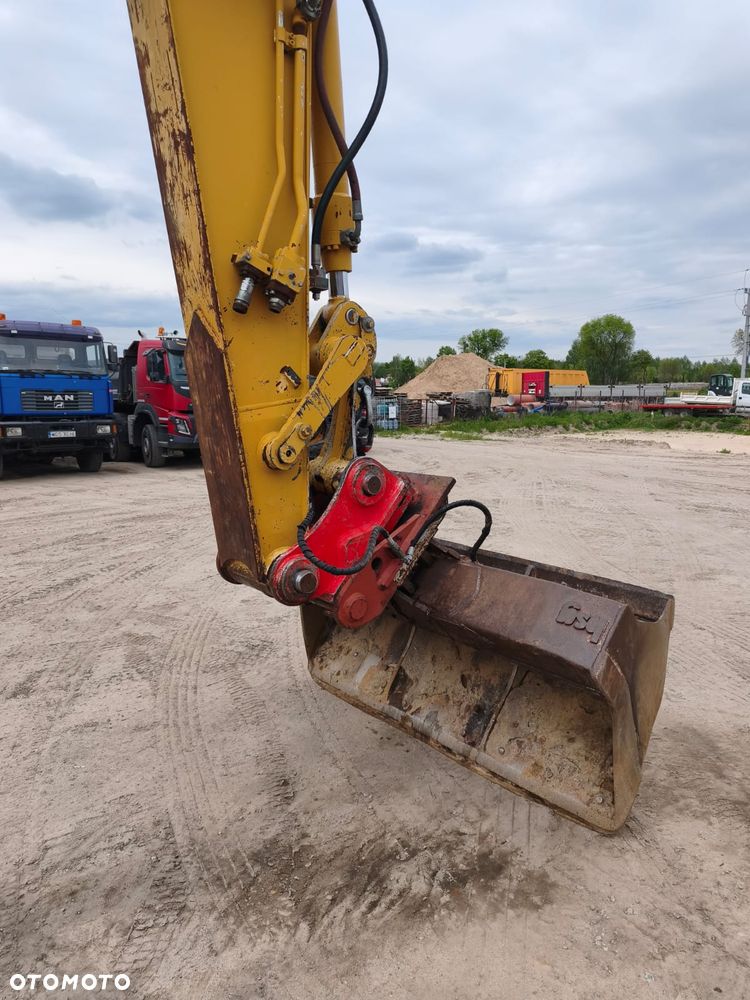 Caterpillar M318 - 2