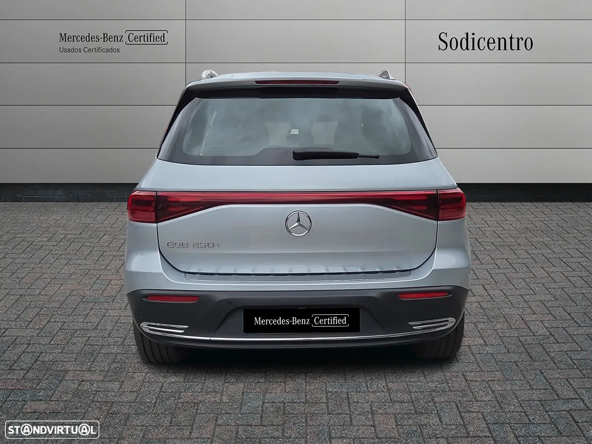 Mercedes-Benz EQB 250+ Edition - 8