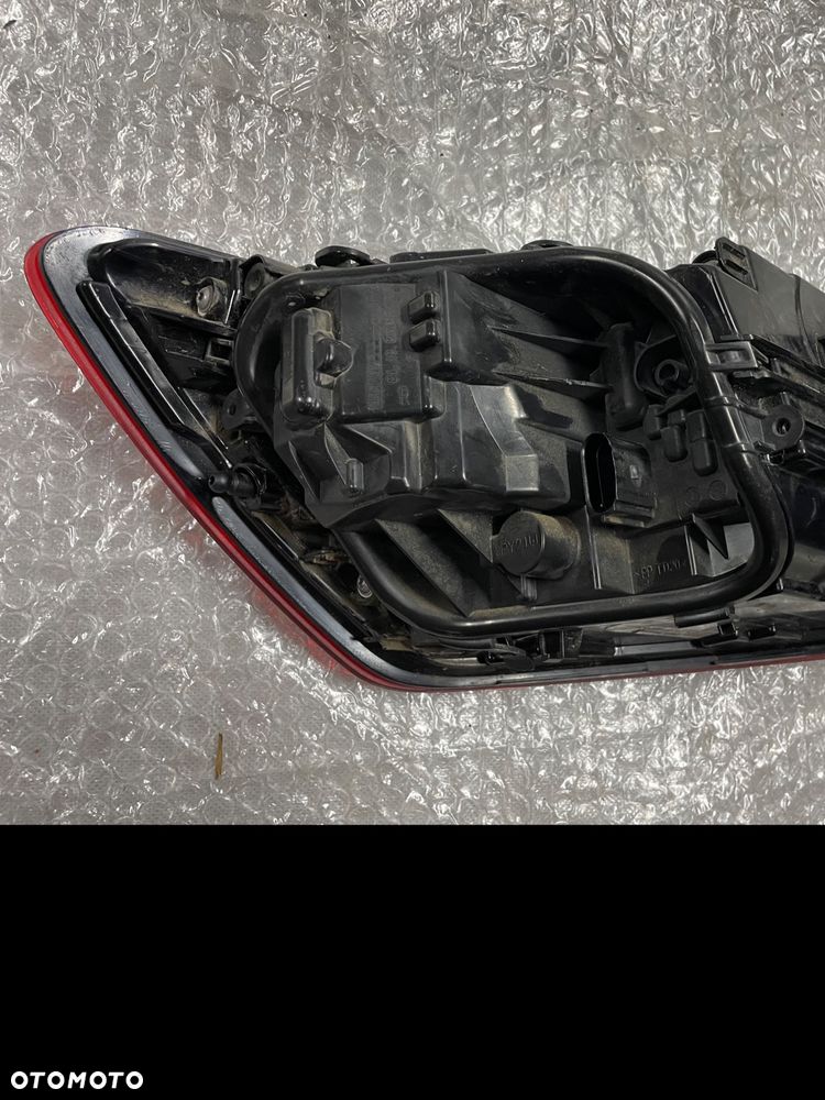 LAMPA TYŁ PRAWA AUDI A4 B9 8W0 LIFT 8W9945070 - 9