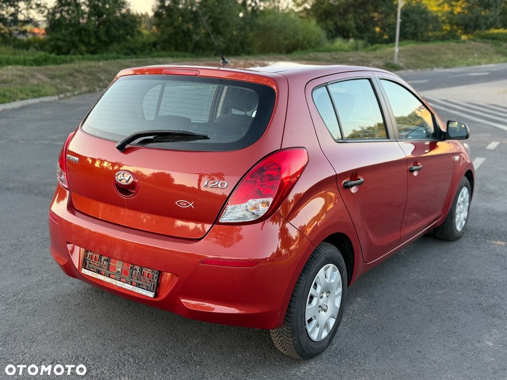 Hyundai i20 1.25 Comfort - 11