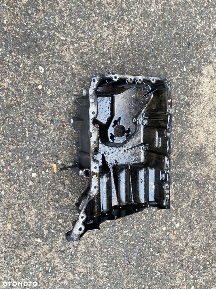 MERCEDES 176 cla 117 156 miska olejowa A 6510140100 - 2