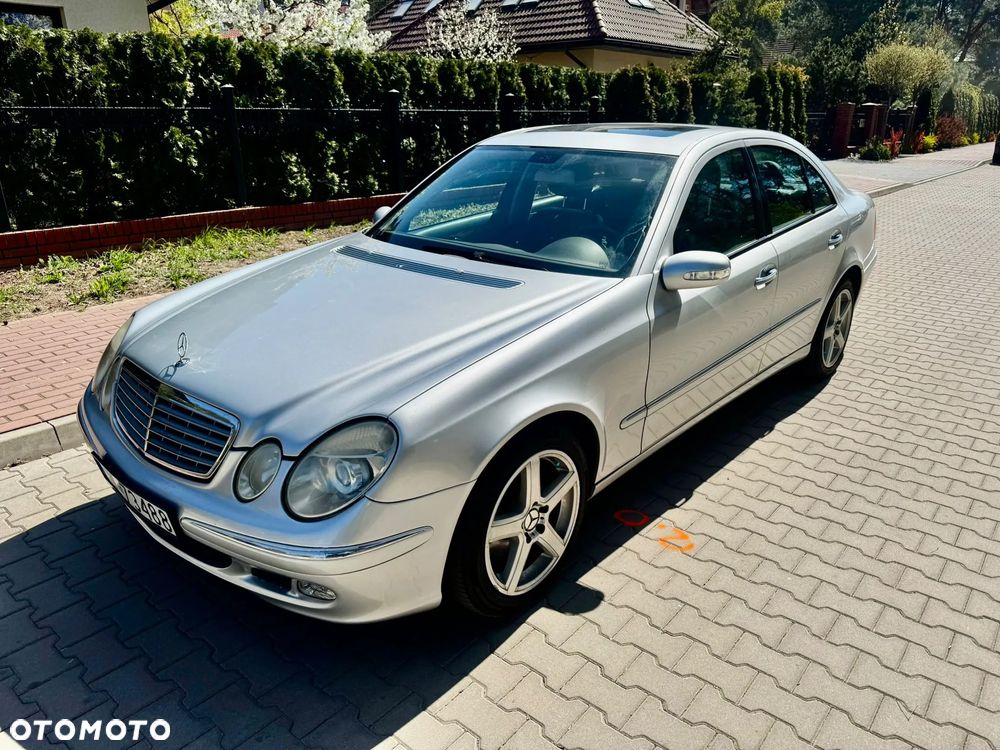 Mercedes-Benz Klasa E 350 4-Matic Elegance - 16