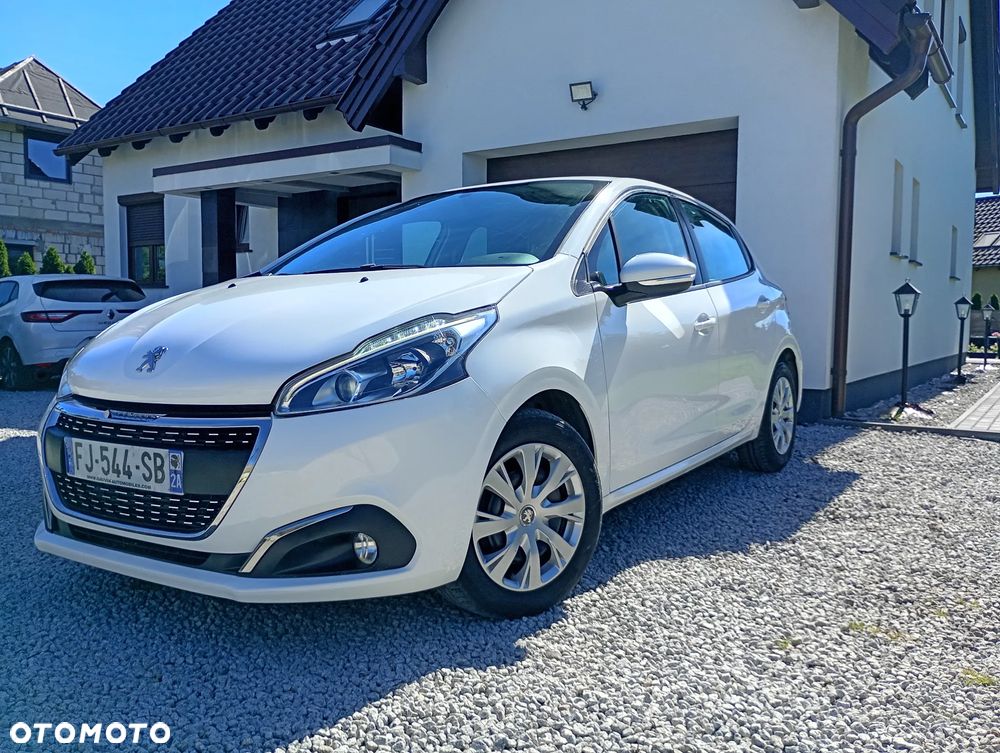 Peugeot 208 1.2 PureTech Allure - 1