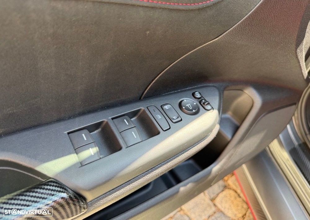 Honda Civic 2.0 i-VTEC Type-R - 13