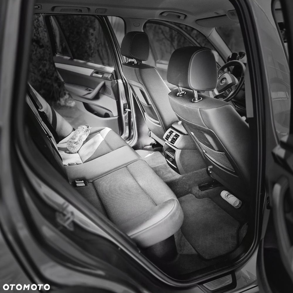 BMW X3 xDrive20d - 12