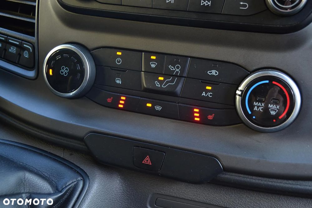 Ford Transit 350 L4 RWD Trend - 23