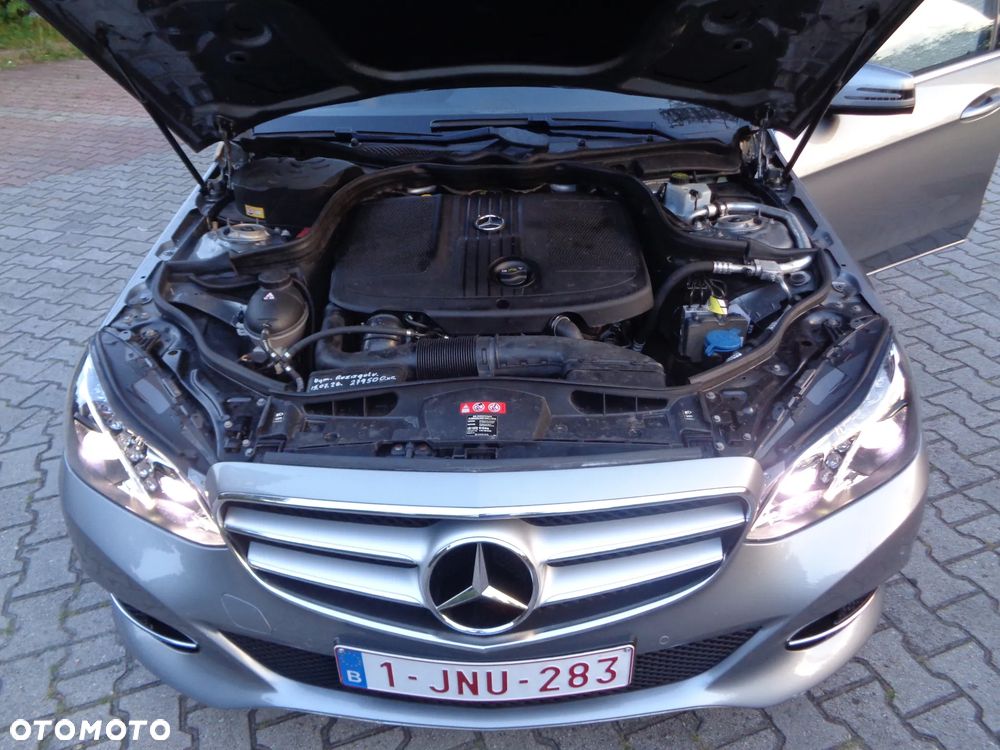 Mercedes-Benz Klasa E 200 CDI Elegance - 17