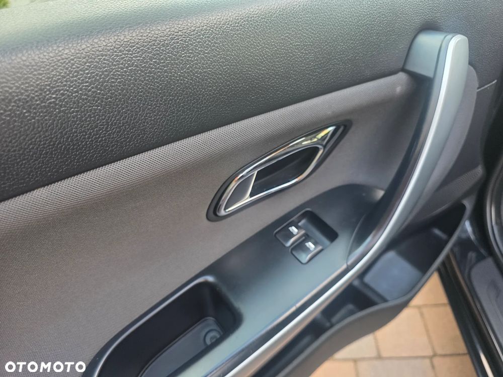 Kia Ceed - 22