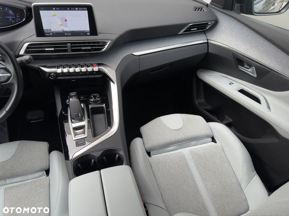 Peugeot 3008 PureTech 180 Stop & Start GPF EAT8 Allure - 10