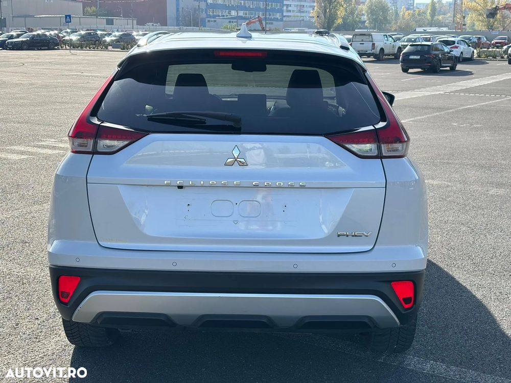 Mitsubishi Eclipse-Cross Plug-In Hybrid 4WD Plus Select - 8