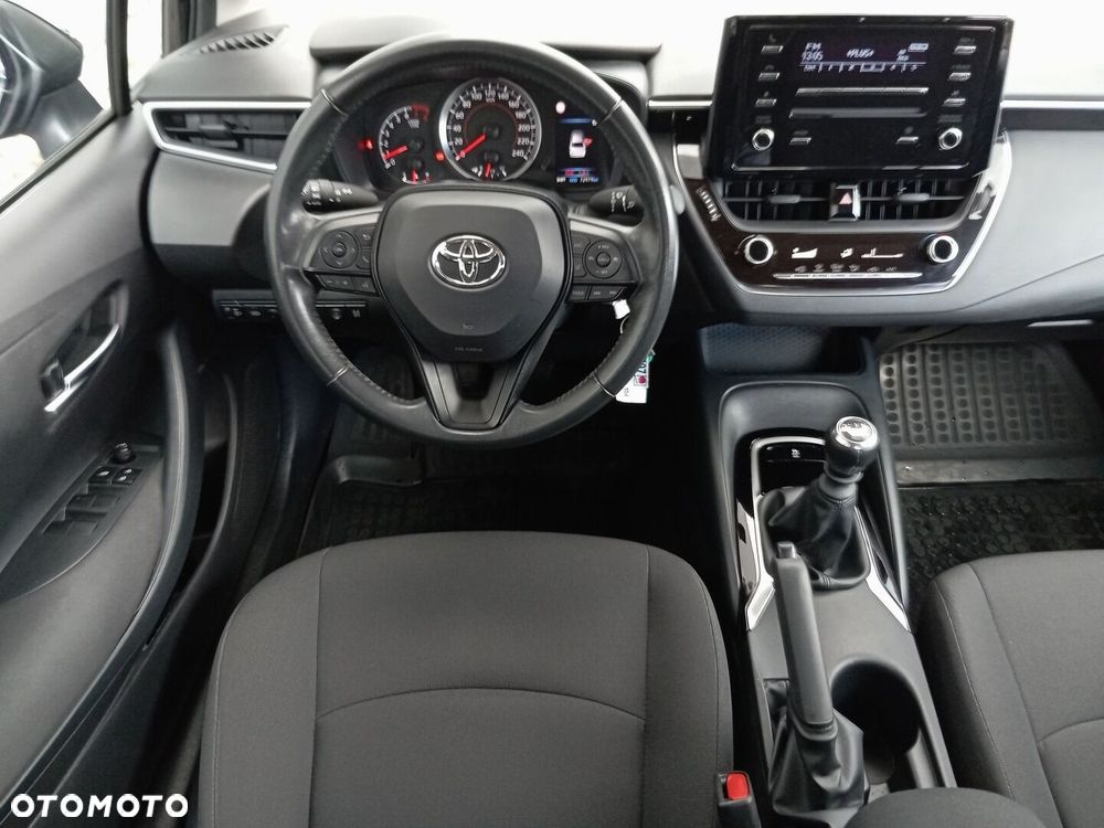 Toyota Corolla - 21