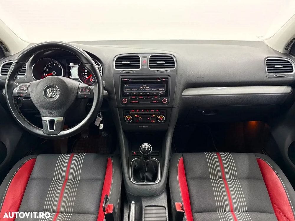 Volkswagen Golf 1.2 TSI MATCH - 8