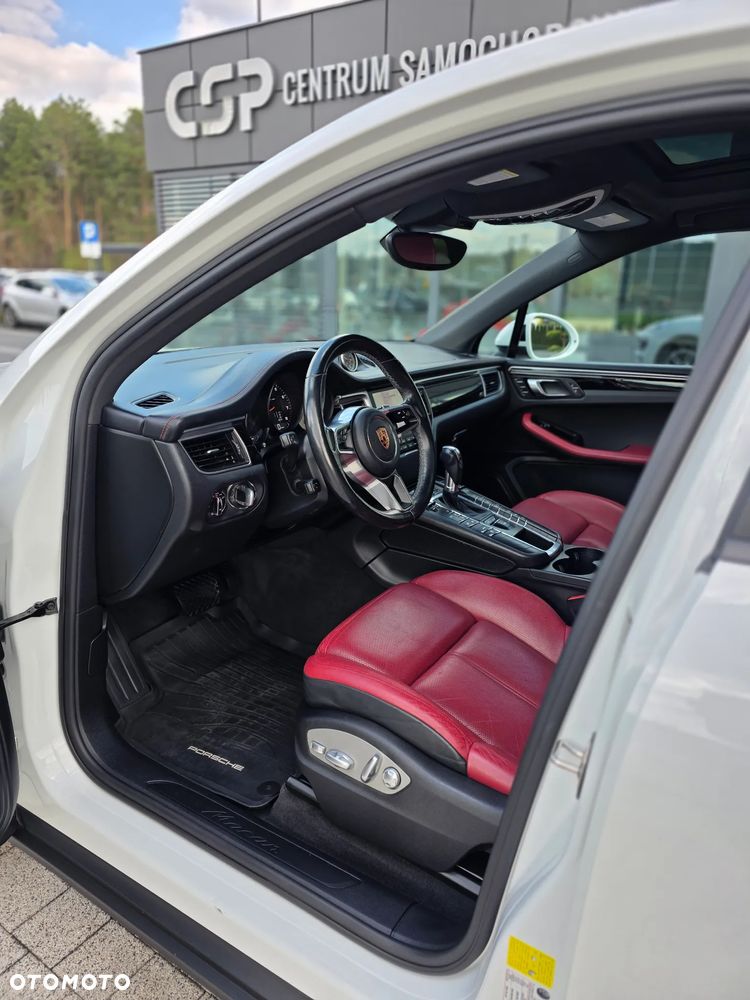 Porsche Macan - 14