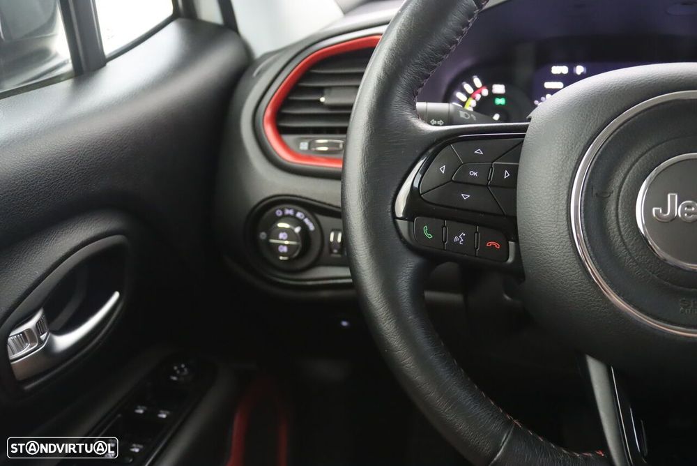 Jeep Renegade 1.3 TG Trailhawk - 8