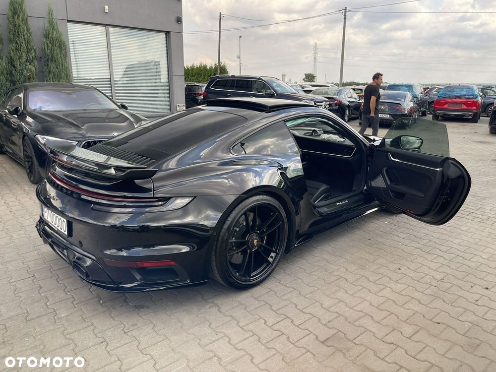 Porsche 911 911Turbo S - 15