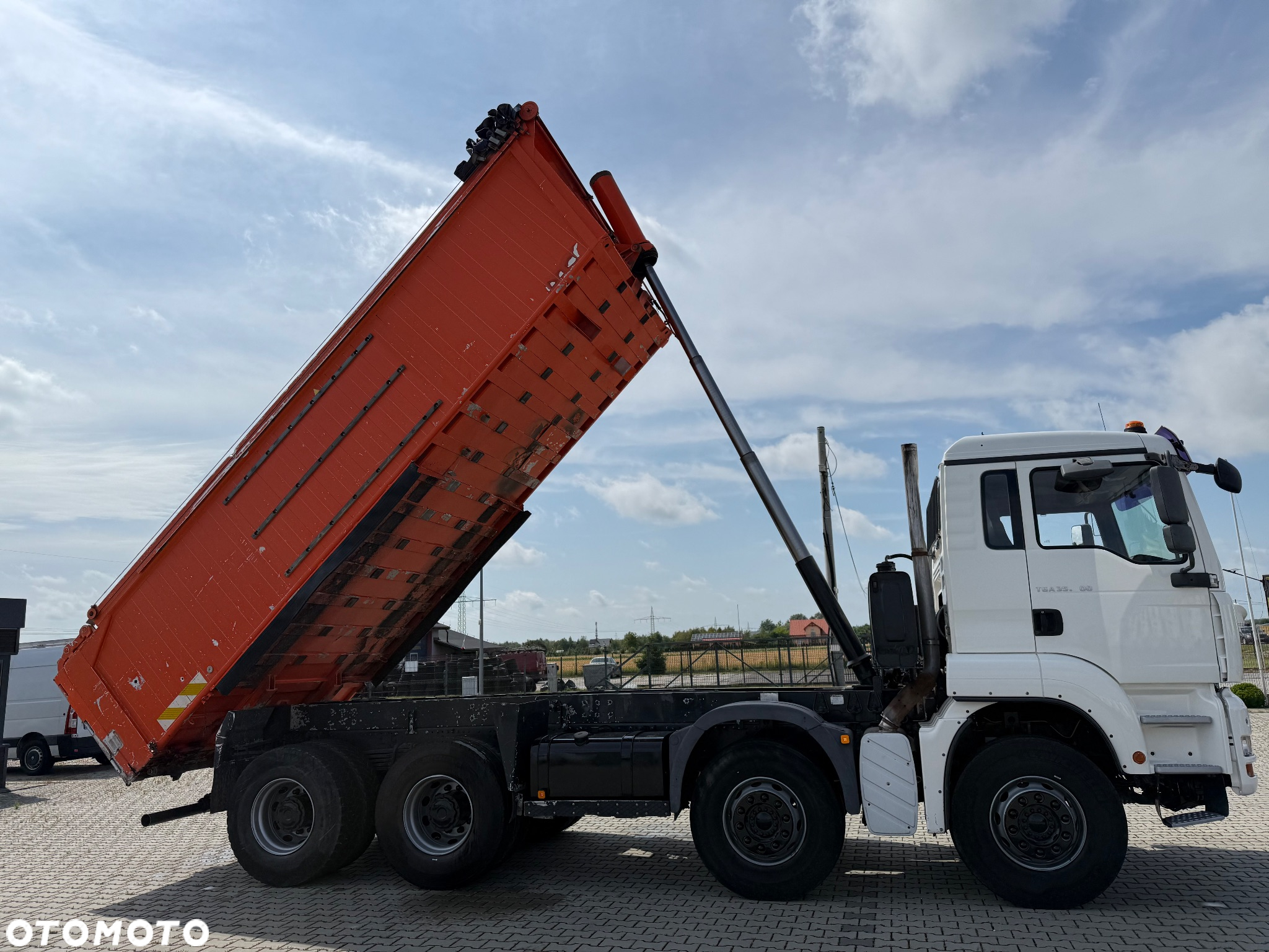 MAN TGA 35.400 / LEKKA ZABUDOWA / COMFORTSHIFT /  8X4 / NOWE SPRZĘGŁO / MANUAL / Z FRANCJI / STAN BDB / / / - 4
