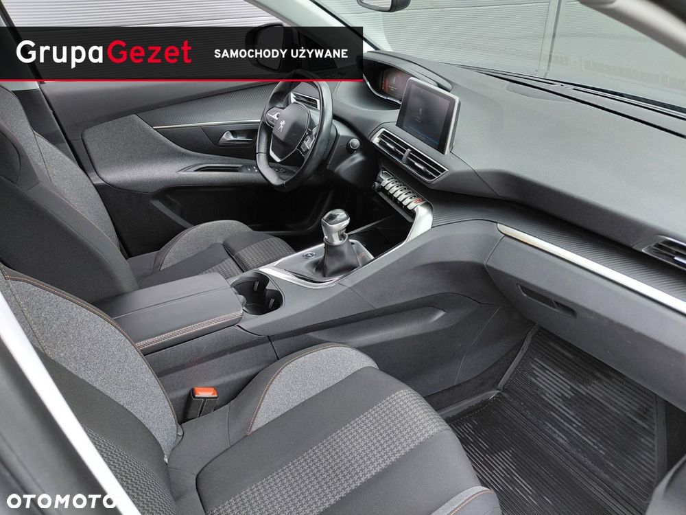 Peugeot 3008 - 5