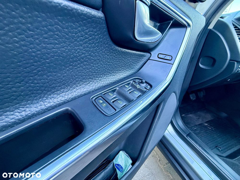 Volvo XC 60 DRIVe Summum - 10