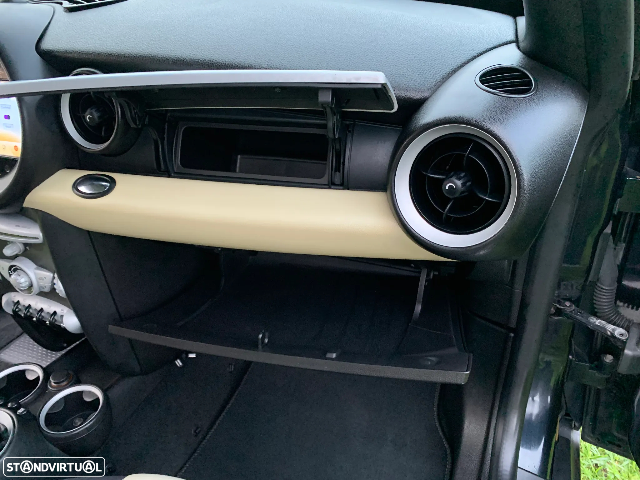 MINI 3 Portas Cooper D - 44