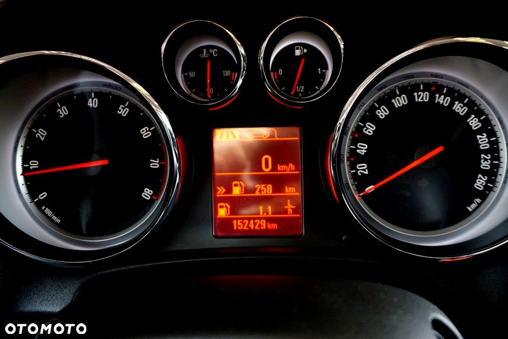 Opel Astra 1.4 T Cosmo S&S EU6 - 27