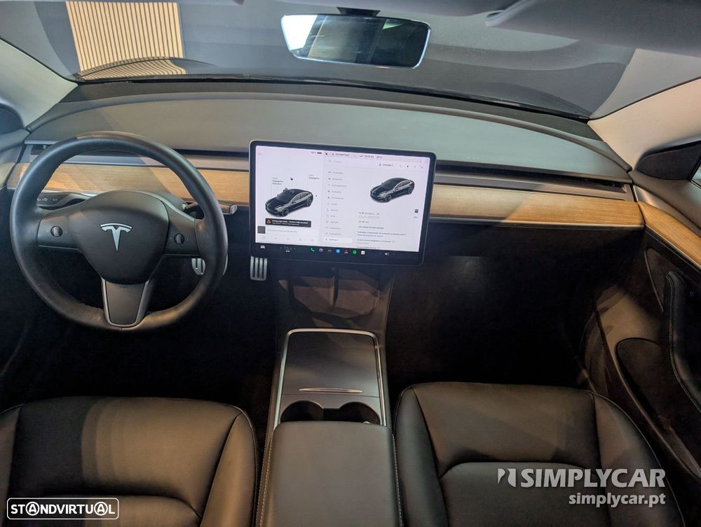 Tesla Model 3 - 10