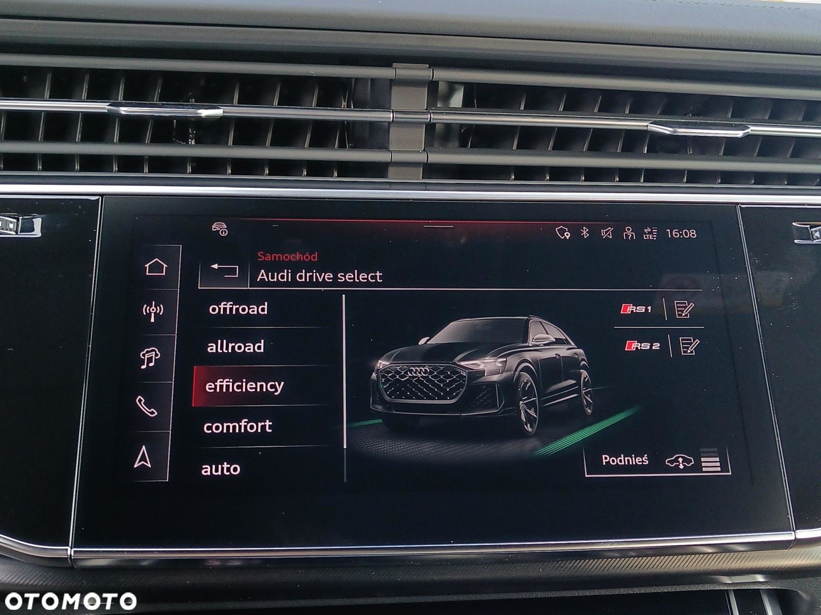 Audi RS Q8 - 25