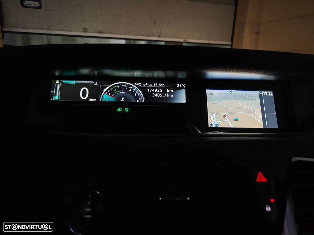 Renault Grand Scénic 1.5 dCi Dynamique S SS - 17