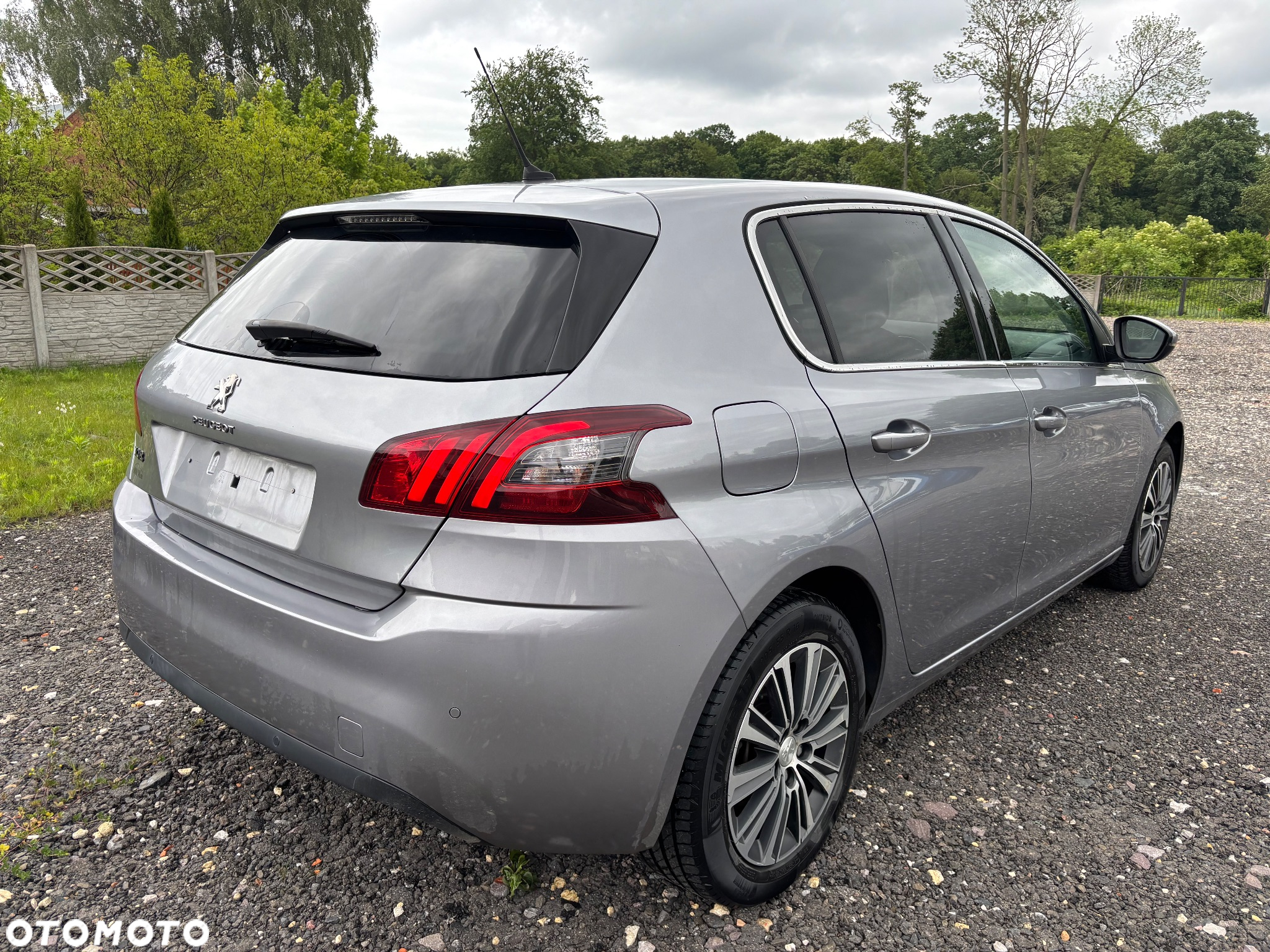 Peugeot 308 1.5 BlueHDi Allure Pack S&S EAT8 - 5
