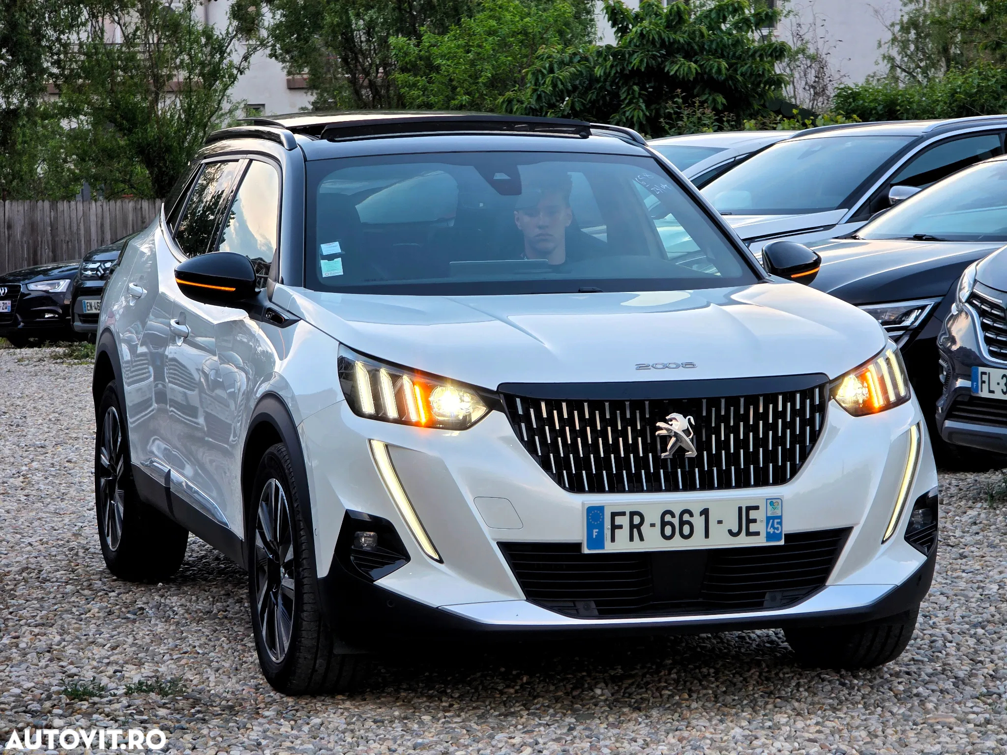 Peugeot 2008 PureTech 155 EAT8 GT Pack - 2