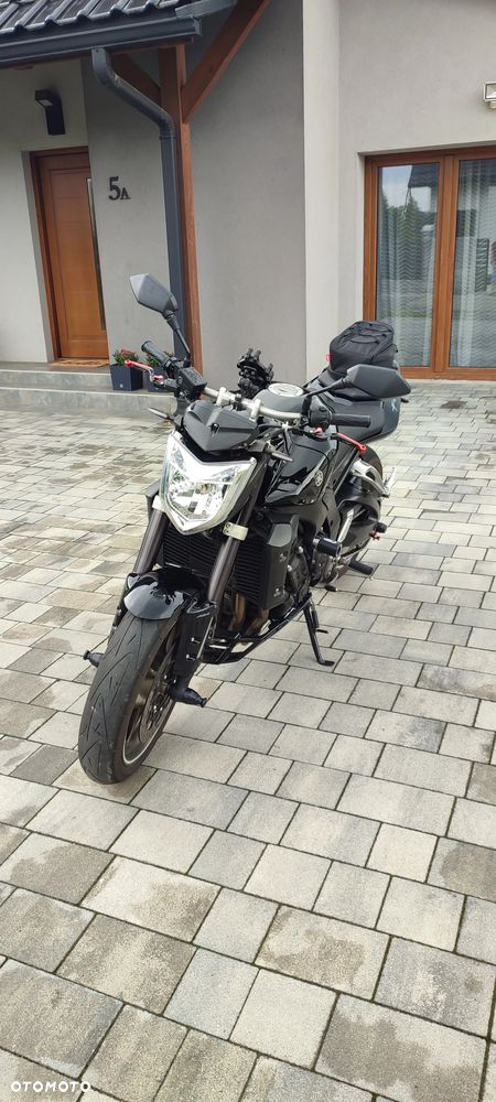 Yamaha FZ - 3
