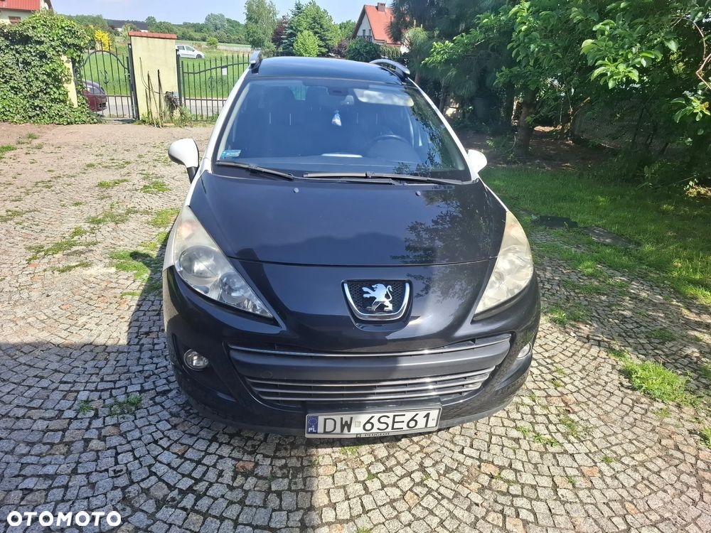 Peugeot 207 1.6 - 21