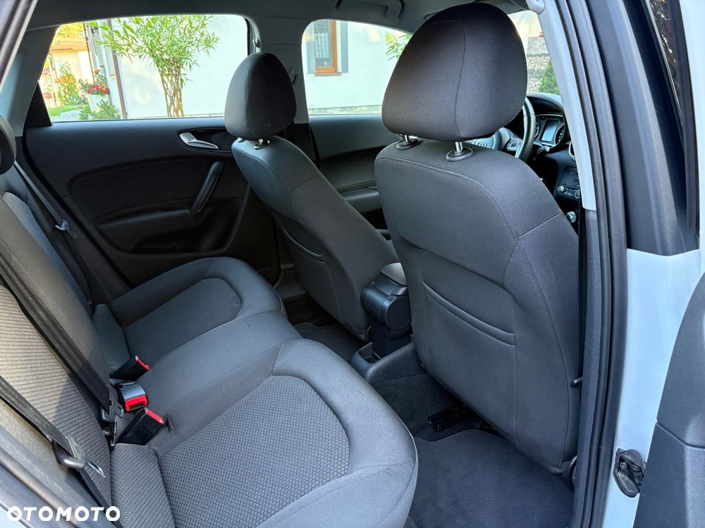 Audi A1 Sportback 1.2 TFSI S line edition - 10