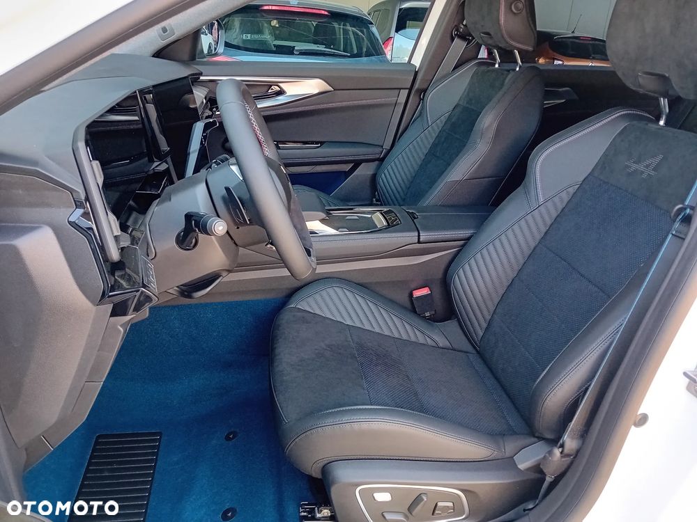 Renault Rafale 1.2 E-Tech PHEV 4x4 300 esprit Alpine MMT - 24