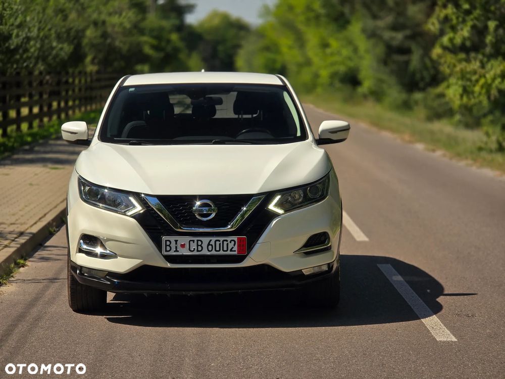 Nissan Qashqai 1.6 DCi Xtronic TEKNA - 11
